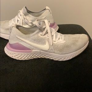 Women’s Nike shoes